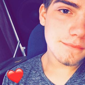 Meet your Posher, Caleb